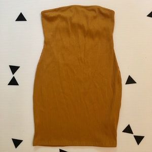 Mustard knit skirt